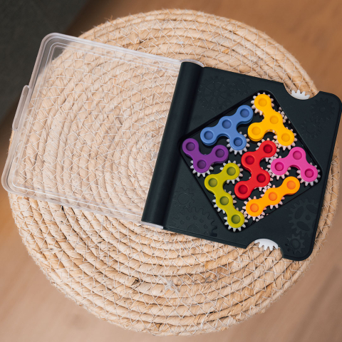 Smart Games – IQ Gears, joc de logică cu 120 de provocări, 7+ ani [3]