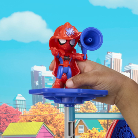 SPIDEY SI PRIETENII LUI UIMITORI MARVEL RESCUE WEBS SET DE JOACA WEBQUARTERS CU LUMINI SI SUNETE [8]