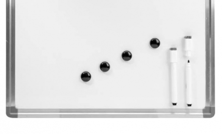 Tabla magnetica cu rama cu 2 markere si 4 butoni [3]