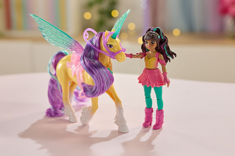 UNICORN ACADEMY SET MAGIA ARIPILOR CU PAPUSA AVA SI UNICORNUL LEAF CU ACCESORII [5]