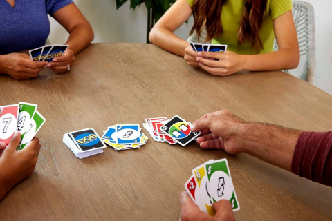 UNO JOC DE CARTI DOS REFRESH [2]