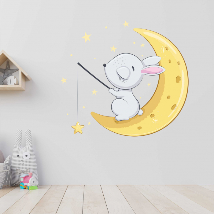STICKER PERETE IEPURAS PE SEMILUNA [1]