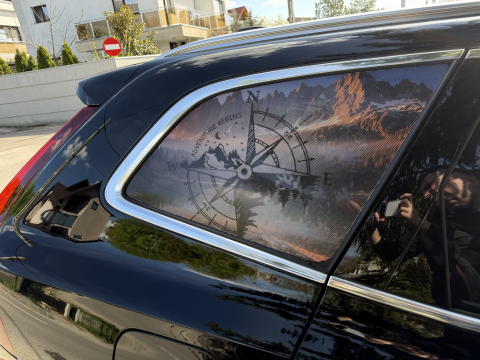 AUTOCOLANT CU GĂURELE -WINDOWS GRAFIC  BUSOLA PEISAJ [0]