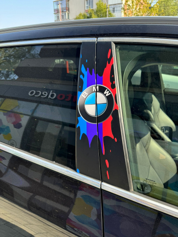 TOP VANZARI - STICKER STALPI AUTO - BMW LOGO M
