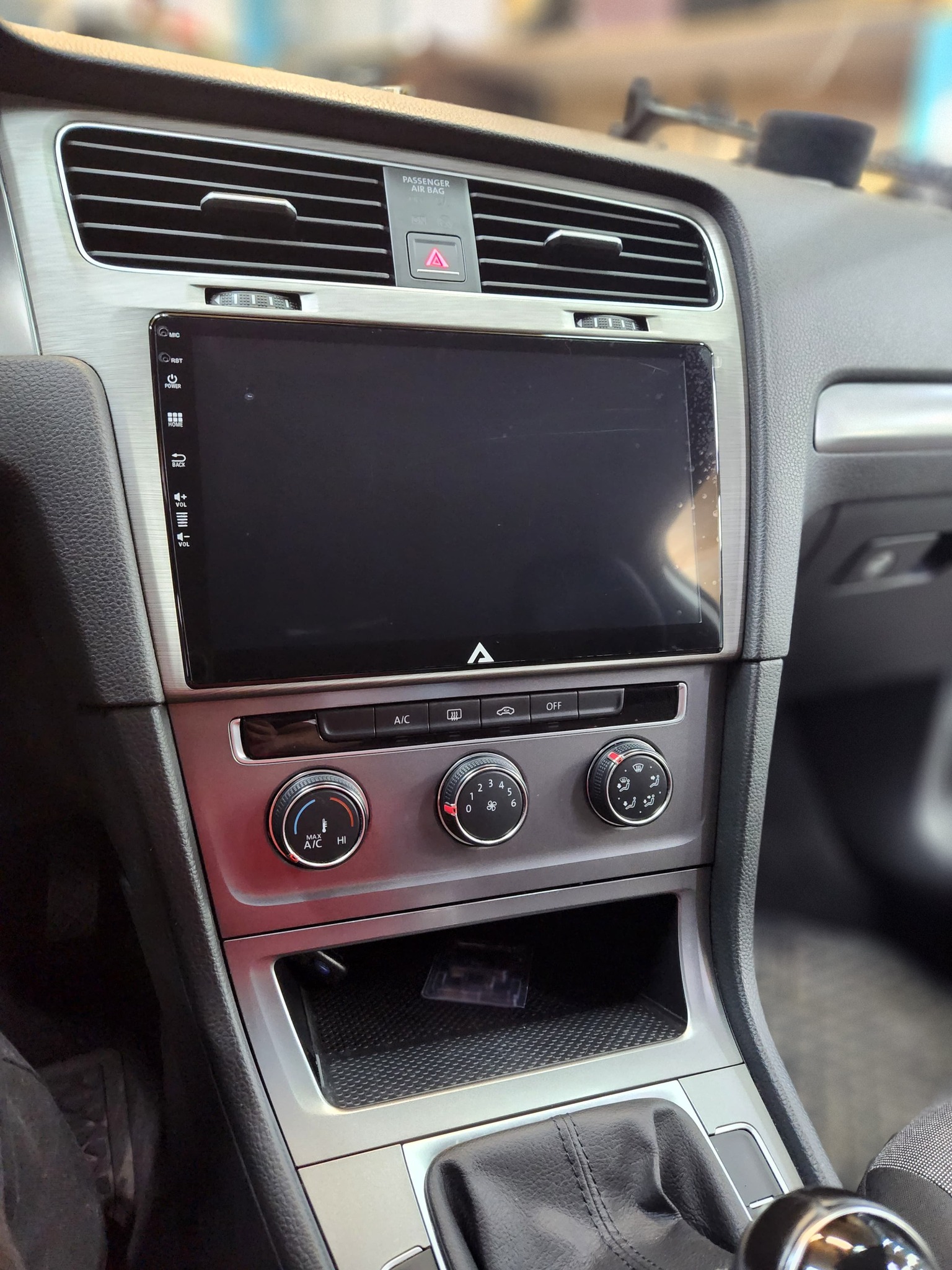 Proiect finalizat: Upgrade multimedia Autodrop VW Golf VII 2014