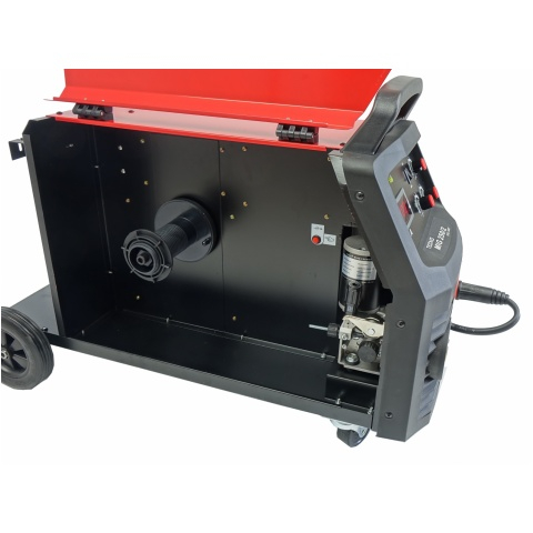 Aparat sudura semi-automat putere de sudura minima: 30A, curent sudura: 250A, putere nominala: 5,9kW, alimentare electrica: 230/400V, metoda de sudare: FLUX / MIG-MAG / MMA [4]