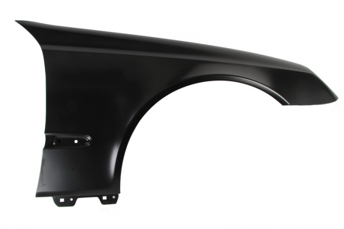 Aripa fata dreapta mercedes clasa e intre 2002-2009