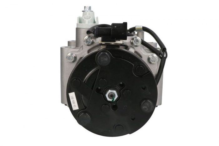Compresor climatizare aer conditionat potrivit FORD COUGAR, FIESTA, FIESTA IV, FIESTA V, FIESTA/MINIVAN, FOCUS I, FUSION, KA, MONDEO II, TOURNEO CONNECT, TRANSIT CONNECT; MAZDA 2 1.2-2.0 08.95-12.13 [2]
