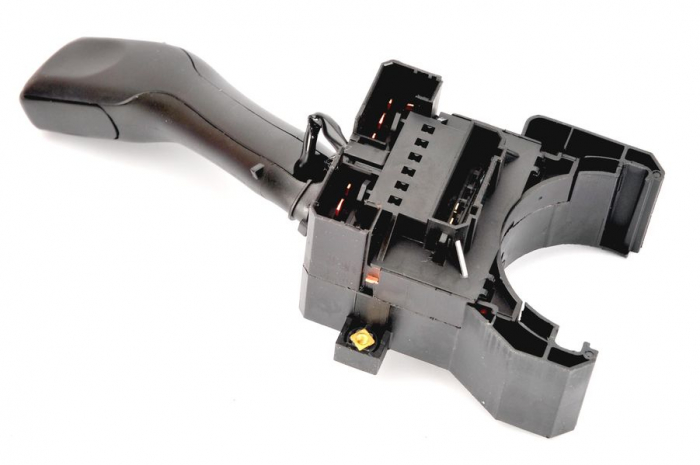 Comutator stergator potrivit AUDI A3, A6 C4, A6 C5; SEAT ALHAMBRA, LEON; SKODA FABIA I, FABIA I PRAKTIK, OCTAVIA I; VW BORA, GOLF IV, PASSAT B5, PASSAT B5.5, SHARAN 1.0-3.0 06.94-12.10 [2]
