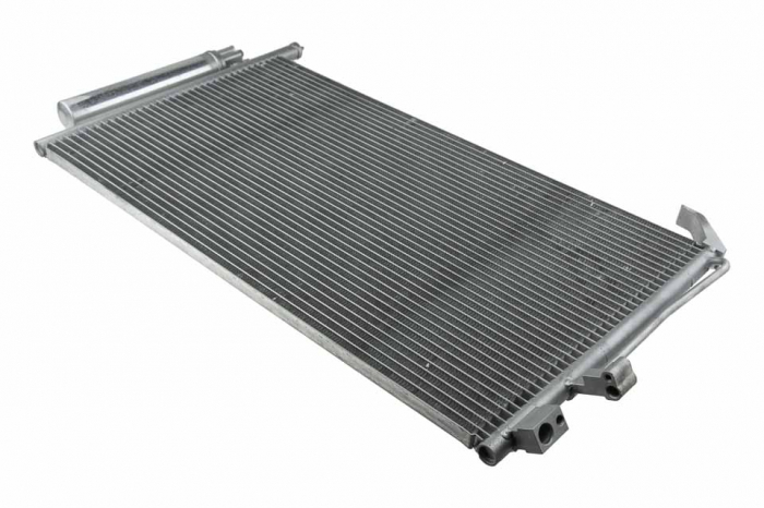 Conducta aer conditionat AUDI A4, A6; VW PASSAT 1.6-2.0 intre 1994-2005 [2]