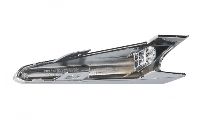 Grila bara fata Dreapta plastic, crom potrivit MAZDA 3 2013-2019 [2]