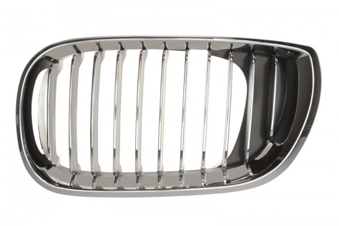 Grila radiator fata stanga limuzina; station wagon, crom BMW Seria 3 intre 2001-2006 [2]
