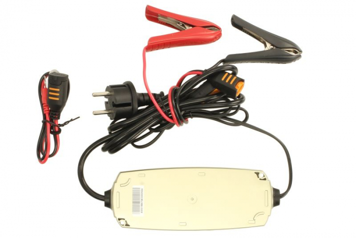 Incarcator baterii 12V Multi XS 3.8 3,8A de baterie de acumulatori Umed, MF, AGM si GEL (7-75 Ah) [3]