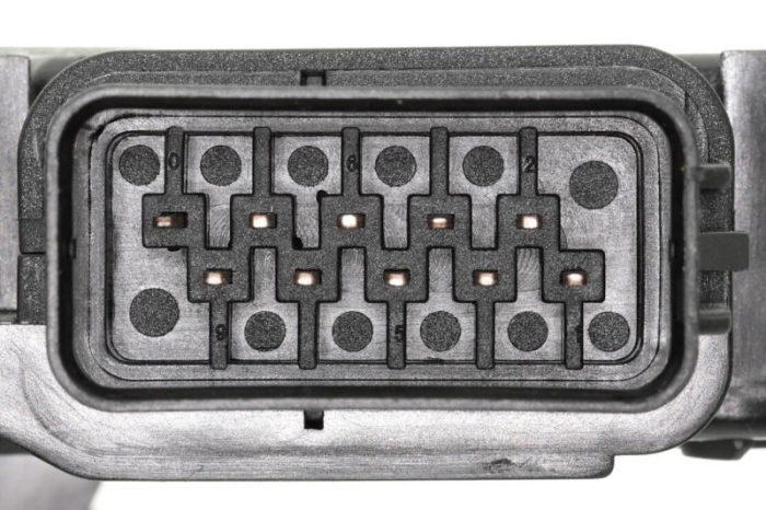 Incuietoare usa Fata Dreapta potrivit LAND ROVER DISCOVERY III, DISCOVERY IV, FREELANDER 2, RANGE ROVER EVOQUE, RANGE ROVER SPORT I 07.04-12.19 [2]