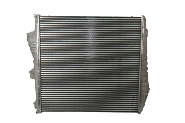 intercooler potrivit VOLVO FH, FH12, FH16, FH16 II, FM, FM12, FM7, FM9, FMX, NH12 D11A-370-D9B380 08.93- [2]