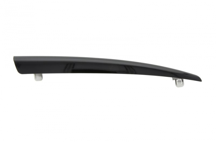 Ornament grila fata Superior Dreapta negru potrivit MAZDA 6 dupa 2012 [2]