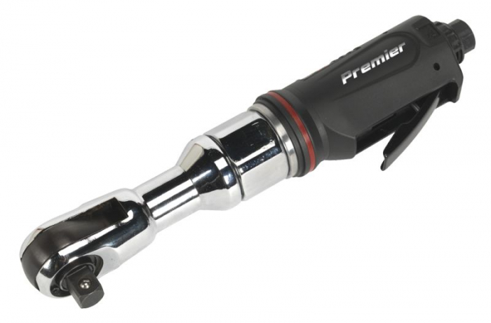 Pistol de impact pneumatic, sursa de alimentare: pneumatic, 1/2", cuplu maxim: 68 Nm, greutate: 1,3 kg [2]