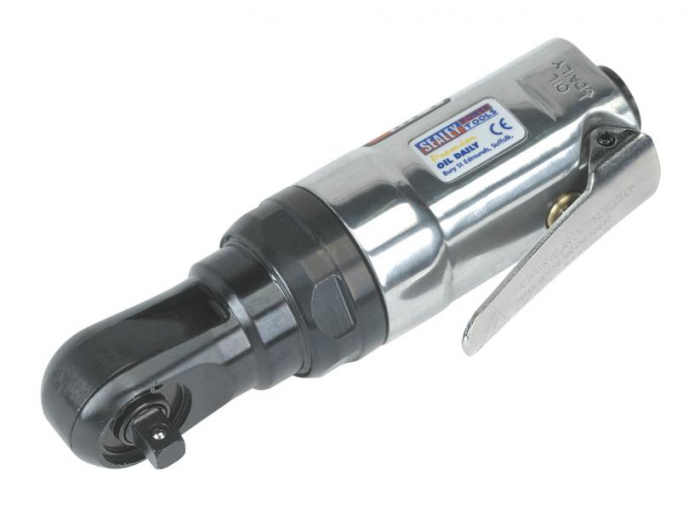 Pistol de impact pneumatic Unghiular, sursa de alimentare: pneumatic, 1/4", cuplu maxim: 34 Nm, greutate: 0,5 kg, foarte mic; ideal pentru lucrarile in zone cu acces dificil [2]