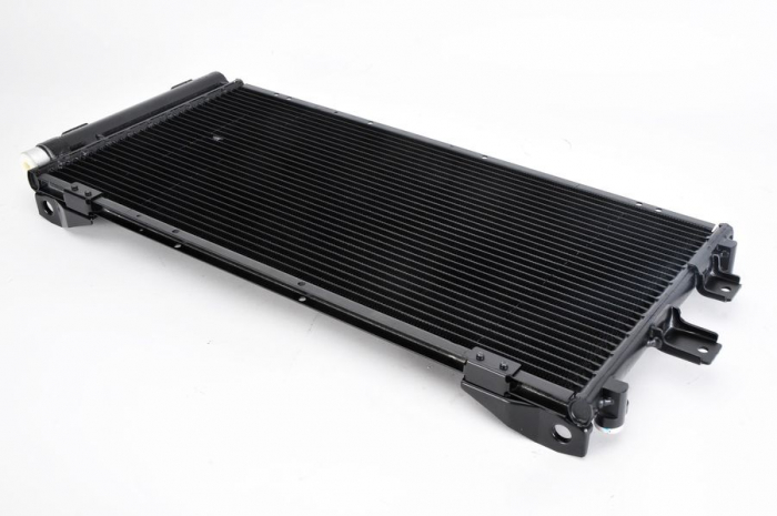 Radiator AC condensator Toyota Corolla liftback VI 11/99-> [1]