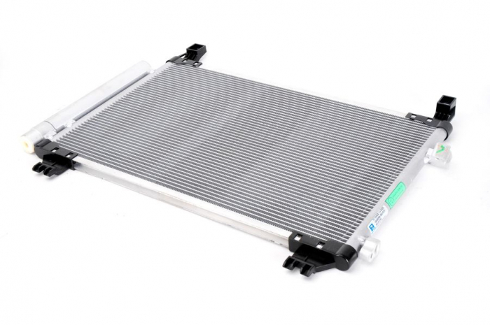 Radiator AC condensator Toyota Yaris 1.4 D-4D [2]