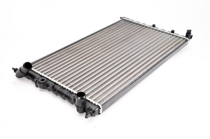Radiator apa racire motor (transmisie automata/manuala) RENAULT 21, ESPACE II 1.7/2.0/2.2 intre 1986-1996 [1]