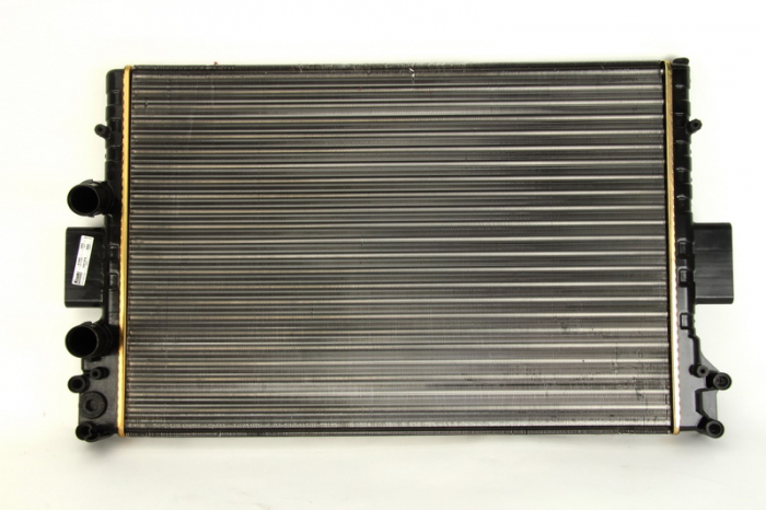 Radiator apa racire motor (transmisie manuala) IVECO DAILY III 2.8CNG/2.8D/3.0D intre 1999-2007 [1]
