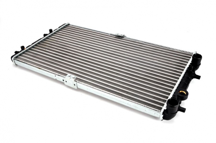 Radiator apa racire motor (transmisie manuala) SEAT CORDOBA, CORDOBA VARIO, IBIZA II, INCA; VW CADDY II 1.4/1.9D intre 1995-2004 [1]