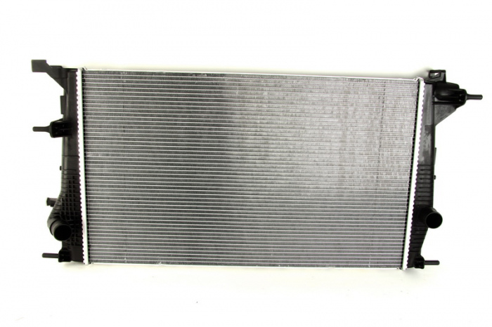 Radiator racire motor potrivit RENAULT FLUENCE, MEGANE, MEGANE III 1.9D/2.0/2.0D [1]