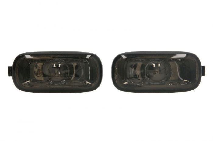 Semnalizator fata stanga/dreapta fumuriu, WY5W AUDI A3 8P, A4 B6, A4 B7, A6 C5, A6 C6 intre 2000-2012 [1]
