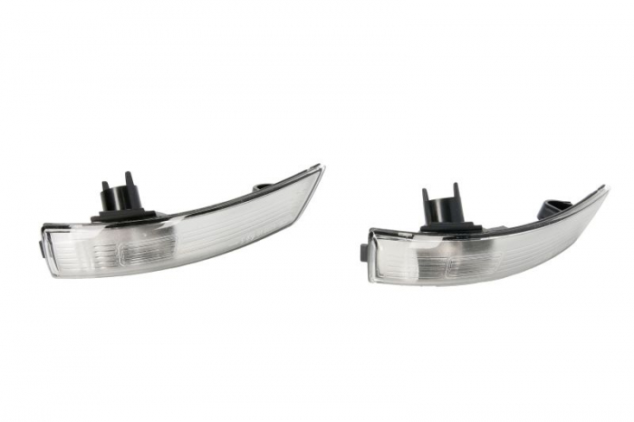 Semnalizator oglinda exterioara dreapta FORD C-MAX, FOCUS intre 2003-2010 [1]