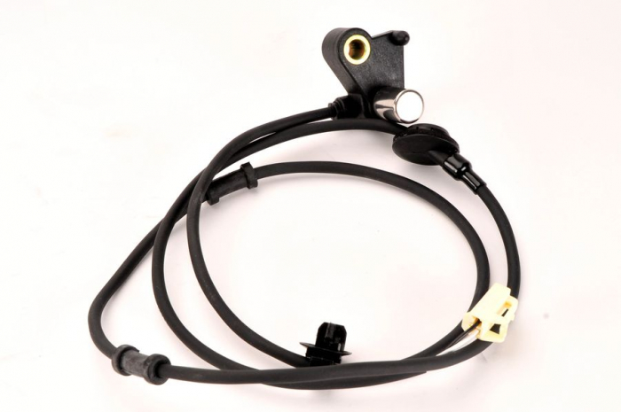 Senzor ABS spate Stanga potrivit MAZDA 6 1.8-2.3 01.02-02.08 [1]