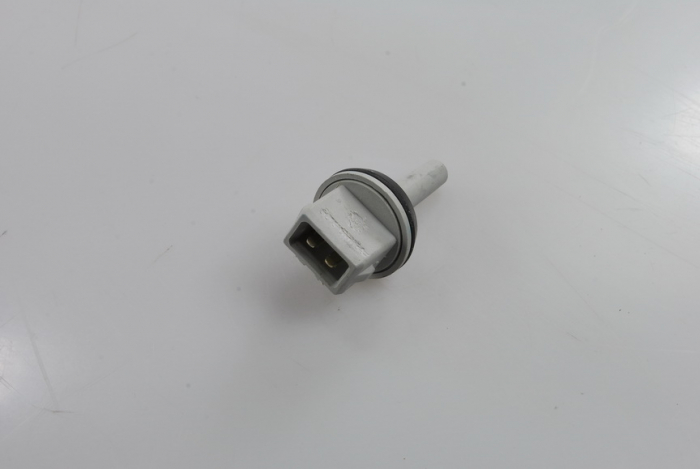 Senzor de temperatura lichidului de răcire AUDI - A4 (8D2, B5) - 1.8 95-00 [1]
