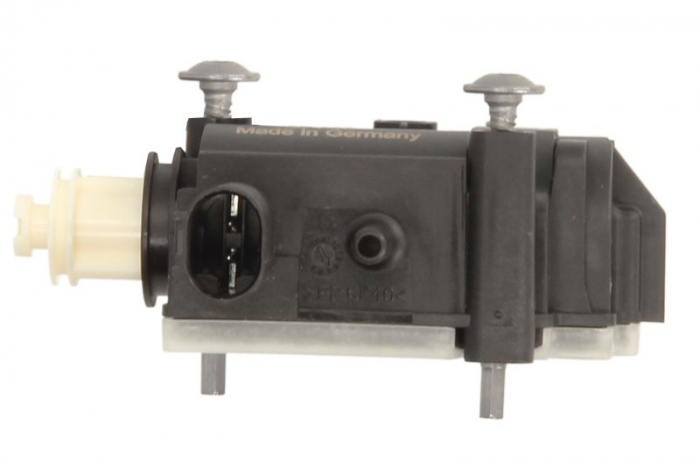 Servomotor capac rezervor BMW X1, X3 intre 2009-2017 [3]