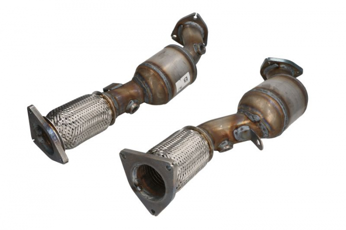Set 2 catalizatoare EURO 4 potrivit AUDI Q7; VW TOUAREG 4.2 03.06-05.10 [3]