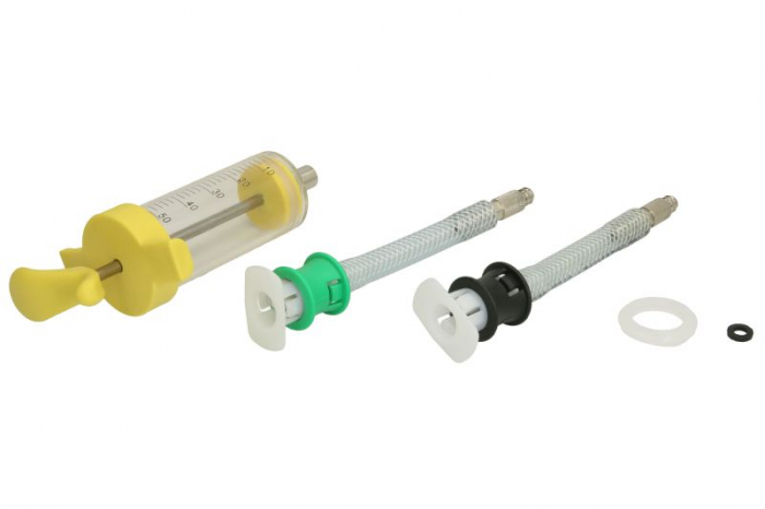 Set seringa si adaptoare in trusa pentru statii incarcare aer conditionat [3]