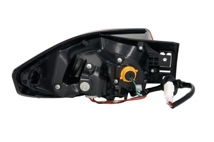 Stop lampa spate Dreapta (exterior) potrivit MAZDA CX-5 2.0/2.2D/2.5 05.17- [1]
