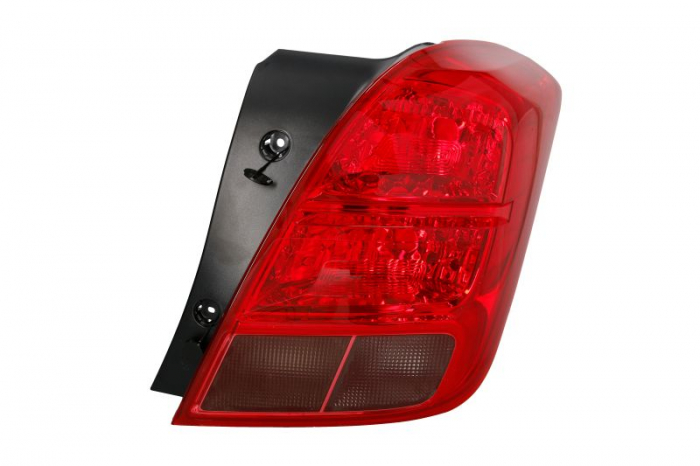 Stop tripla lampa spate dreapta (culoare sticla: rosu) CHEVROLET TRAX 2012-2014 [1]