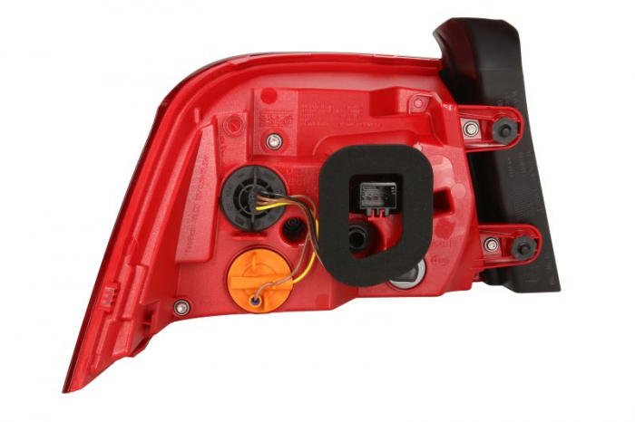 Stop tripla lampa spate dreapta (exterior/LED, Semnalizator alb, culoare sticla: rosu, lumini mers inapoi) VW PASSAT LIMUZINA 2010-2014 [2]