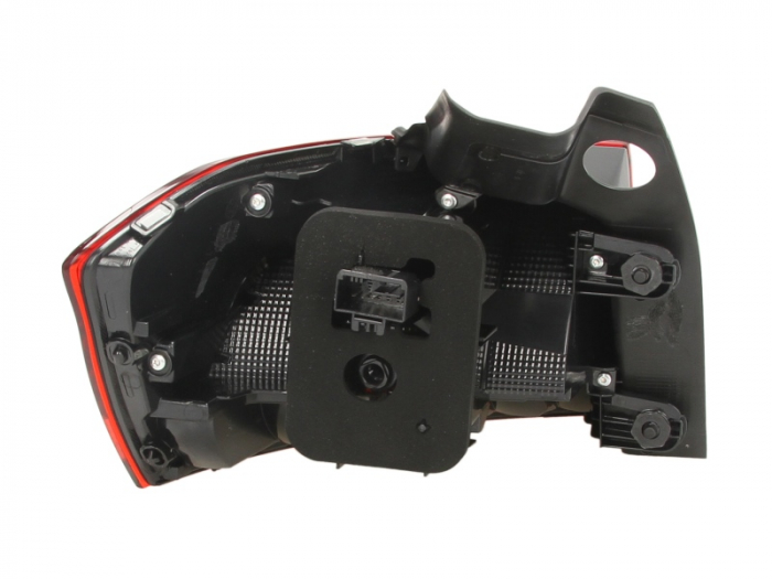 Stop tripla lampa spate dreapta ( exterior , LED, Semnalizator rosu, culoare sticla: rosu) VW PASSAT COMBI dupa 2014 [2]