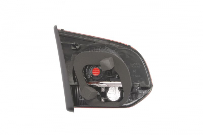 Stop tripla lampa spate dreapta (interior, Semnalizator alb, culoare sticla: rosu) VW GOLF HATCHBACK 2008-2013 [2]