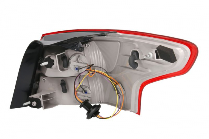 Stop tripla lampa spate stanga ( exterior ) FORD FOCUS LIMUZINA 2010-2014 [2]