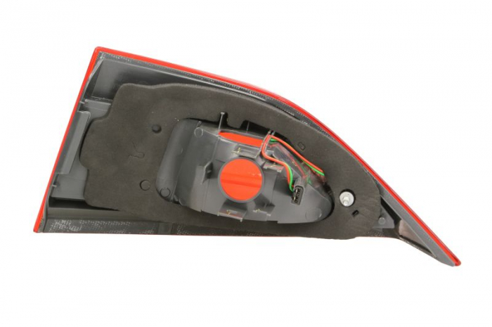 Stop tripla lampa spate stanga (interior, culoare sticla: rosu) BMW X1 COMBI 2009-2015 [2]