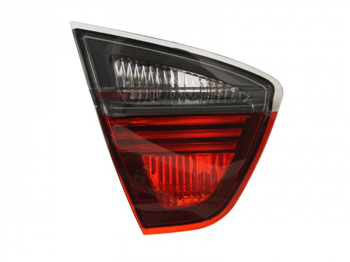 Stop tripla lampa spate stanga (interior, culoare sticla: rosu/fumuriu) BMW Seria 3 LIMUZINA 2004-2008 [1]