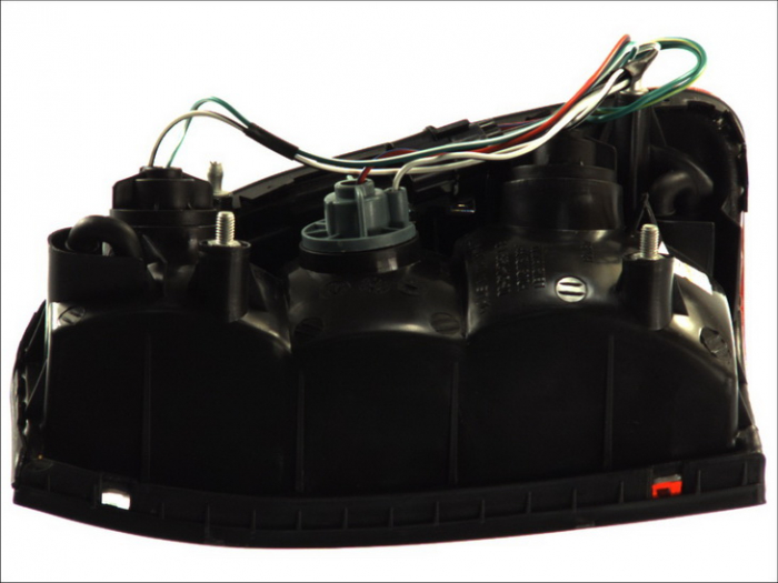 Stop tripla lampa spate stanga MITSUBISHI L 200 PICK-UP 1996-2007 [2]