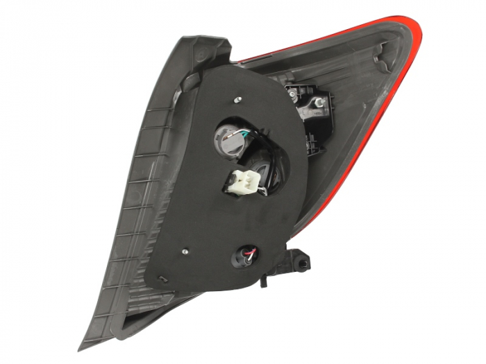 Stop tripla lampa spate stanga (Semnalizator alb, culoare sticla: rosu) TOYOTA YARIS HATCHBACK 2010-2014 [2]