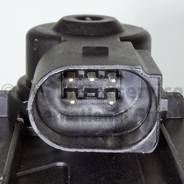 Supapa EGR potrivit AUDI A3; SEAT ALTEA, ALTEA XL, LEON, TOLEDO III; SKODA OCTAVIA II; VW EOS, GOLF PLUS V, GOLF V, JETTA III, PASSAT B6, TOURAN 2.0 05.03-11.10 [2]
