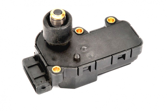Supapa reglare admisie aer (6 pin,) potrivit CITROEN BERLINGO, BERLINGO/MINIVAN; PEUGEOT 106 II, PARTNER, PARTNER/MINIVAN; SEAT CORDOBA, IBIZA II; VW GOLF III, POLO III 1.0-1.6 09.92-05.08 [3]