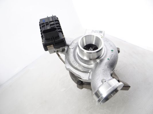 Turbocompresor ( cu set de garnituri) potrivit MERCEDES SPRINTER 3,5-T (B906), SPRINTER 3-T (B906), SPRINTER 4,6-T (B906), SPRINTER 5-T (B906) 2.1D 06.06-12.18 [4]