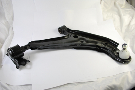 Brat suspensie roata - Brat suspensie roata Dreapta inferior fata 14,83 mm potrivit NISSAN ALMERA I, AVENIR, BLUEBIRD, PRAIRIE LIBERTY, PRIMERA, SERENA, STANZA, SUNNY III 1.5-2.4 12.85-12.05