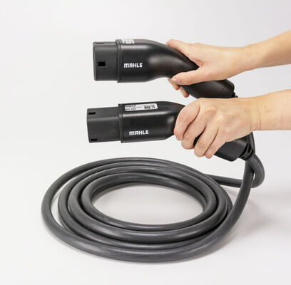 Electrice - Cablu incarcator drept, numar faze: 3, tip priză: 2, 5m, 22kW, 32A, negru potrivit DS DS 3 / DS 3, DS 4 II, DS 7, DS 9; IVECO DAILY V, DAILY VI, E-WAY; MAN TGE 11117165-ZYA 10.83-